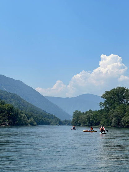 SUP and Kayaks on the Drina