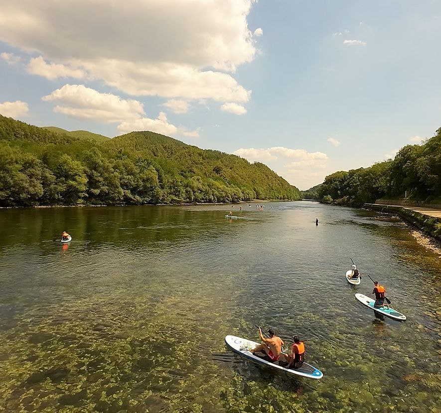 SUP and Kayaks on the Drina